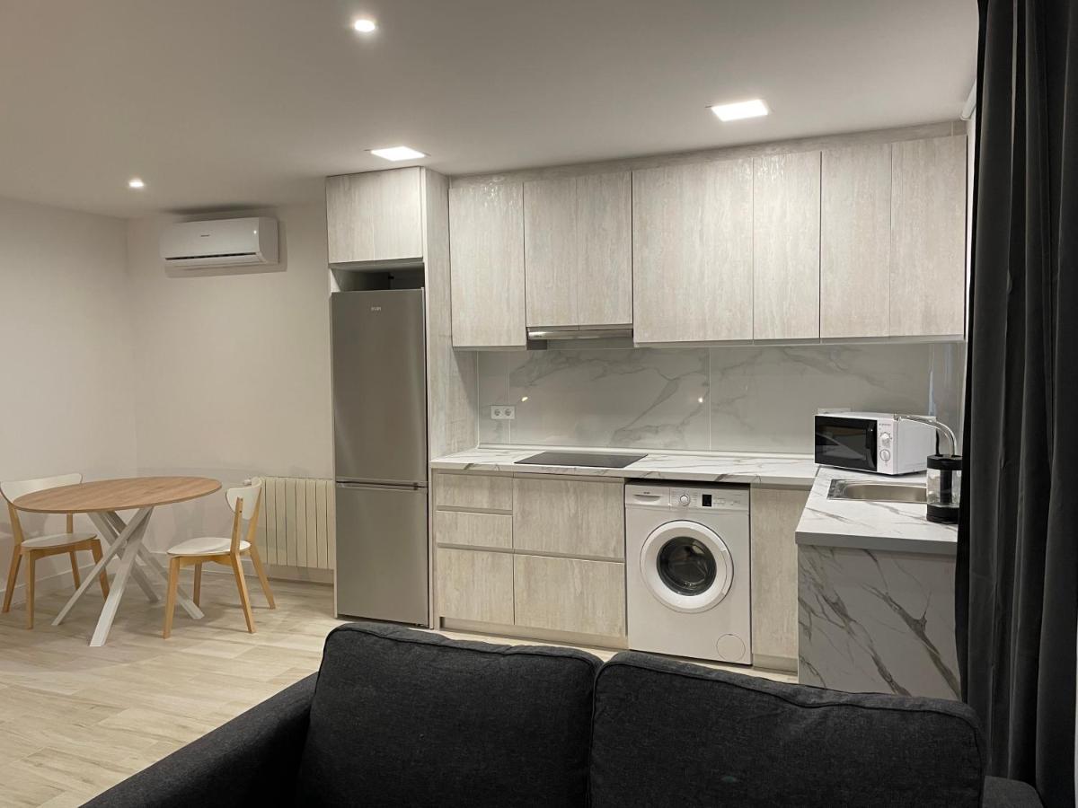 Apartamentos Barcelona - Iberia Екстер'єр фото