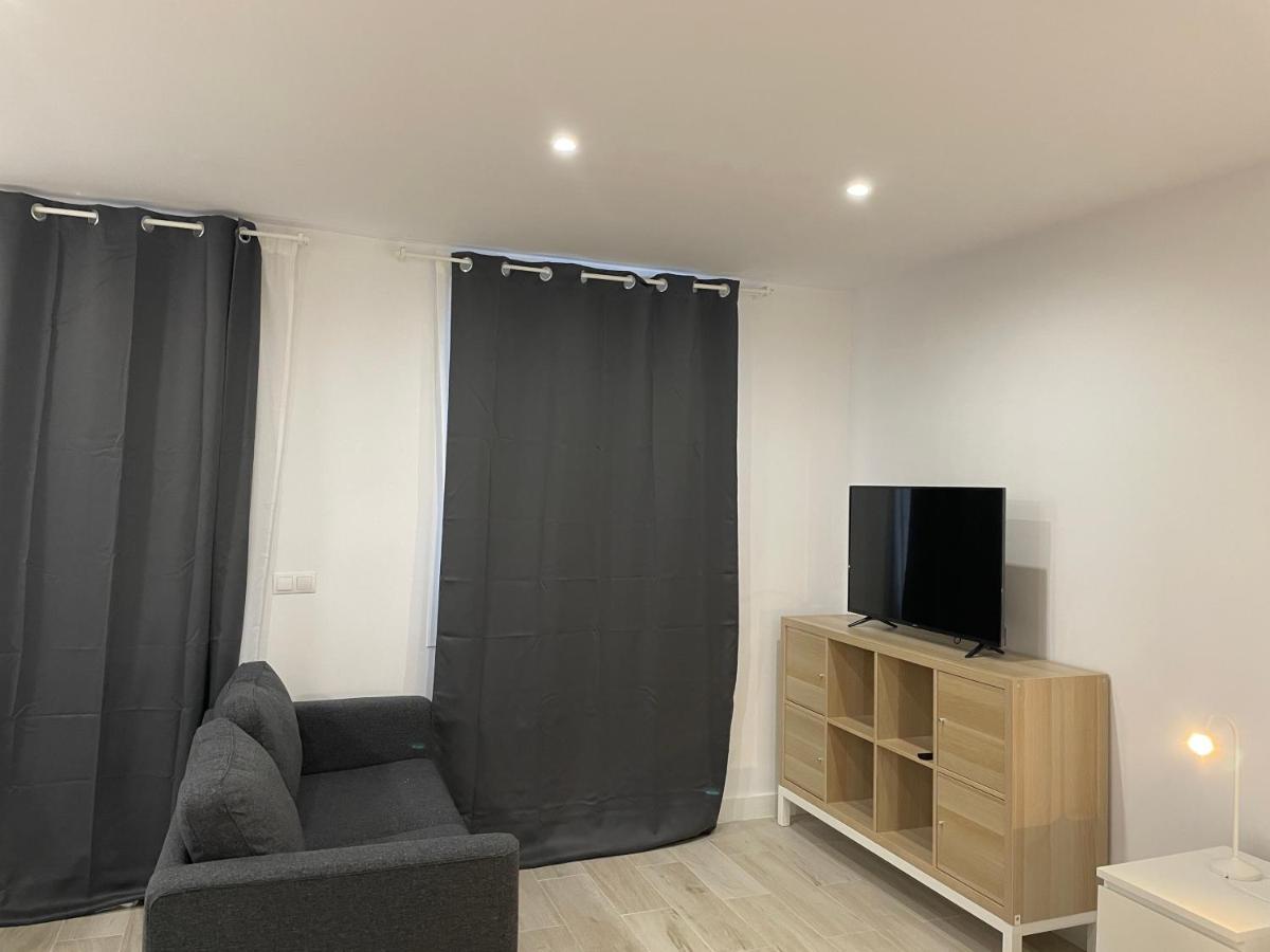 Apartamentos Barcelona - Iberia Екстер'єр фото