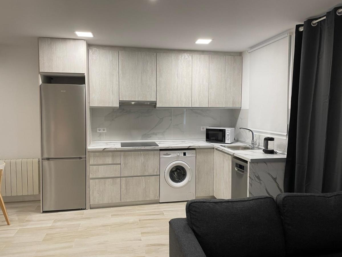 Apartamentos Barcelona - Iberia Екстер'єр фото