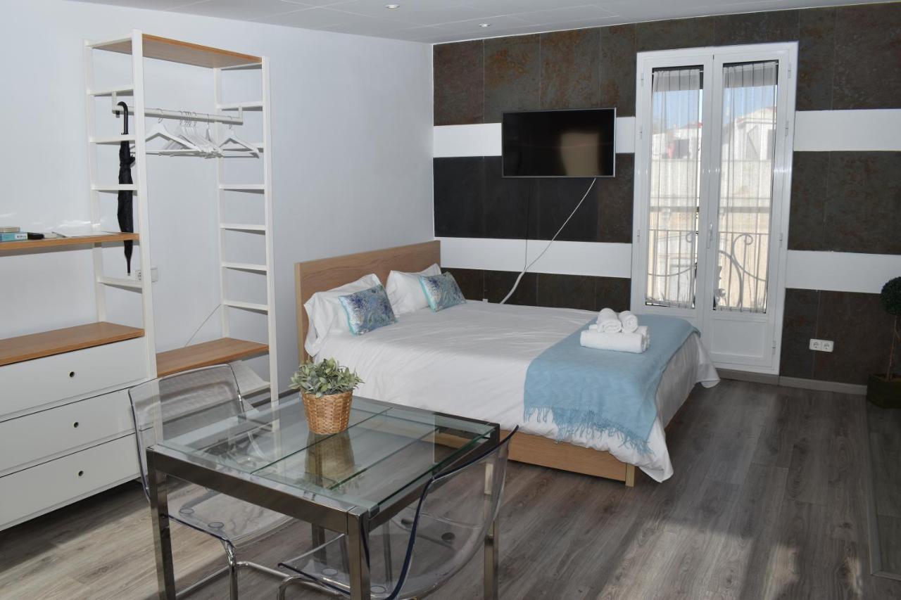 Apartamentos Barcelona - Iberia Екстер'єр фото