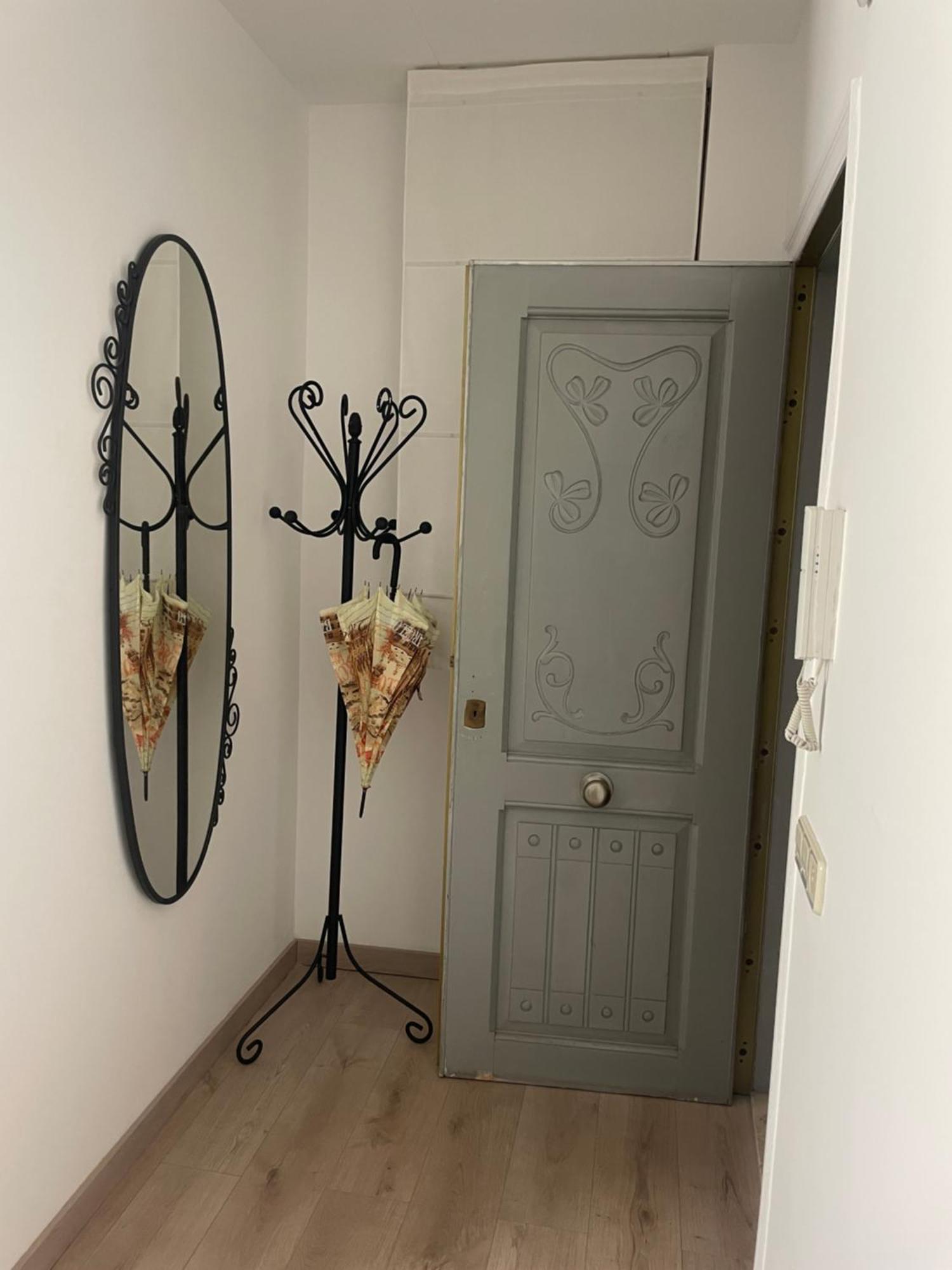 Apartamentos Barcelona - Iberia Екстер'єр фото