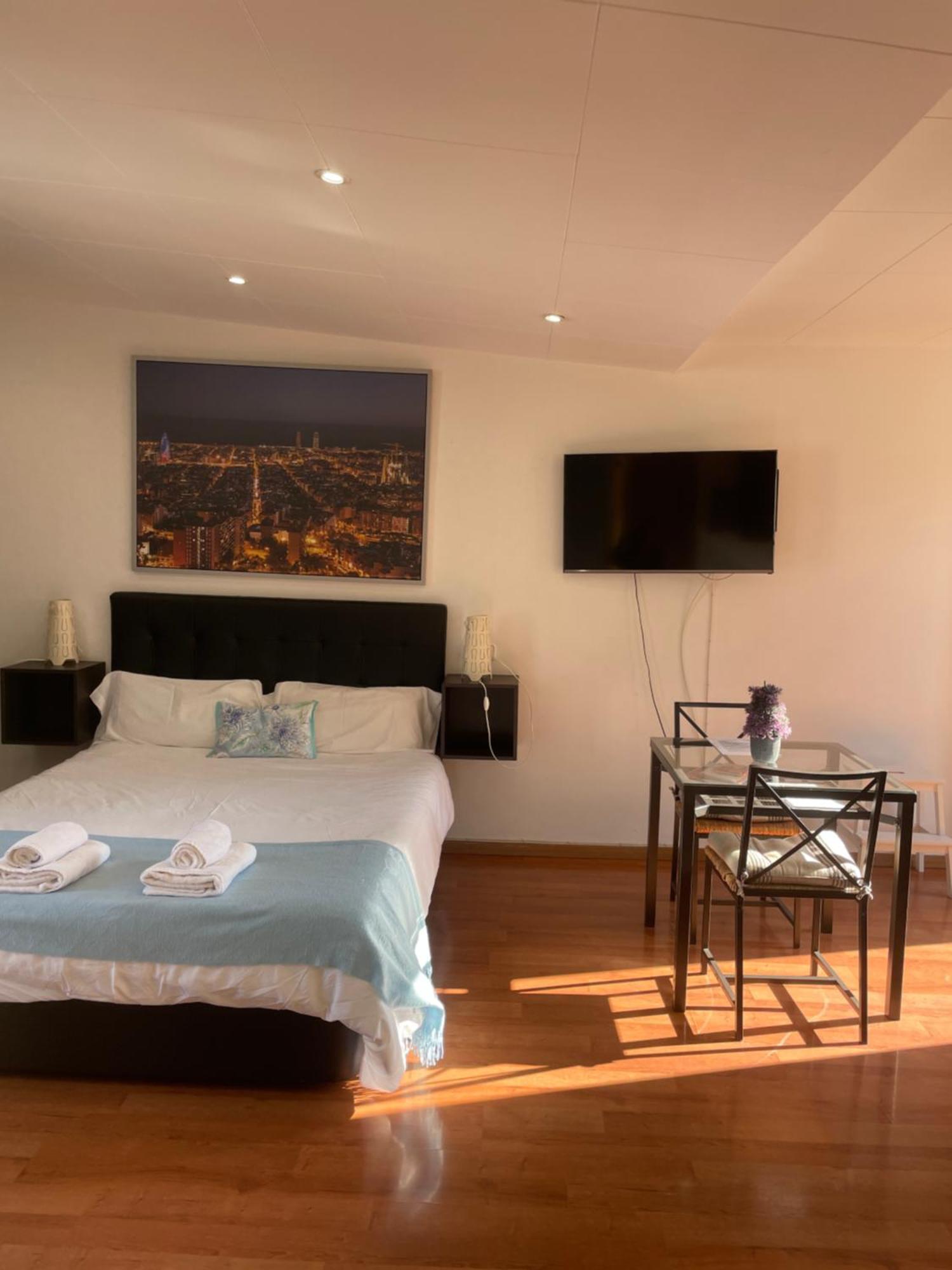 Apartamentos Barcelona - Iberia Екстер'єр фото