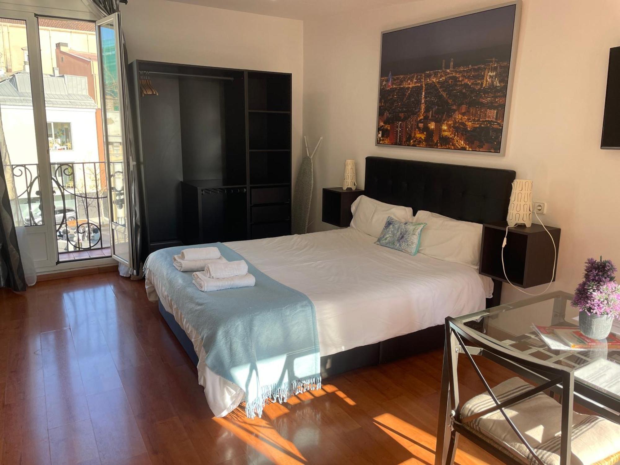Apartamentos Barcelona - Iberia Екстер'єр фото