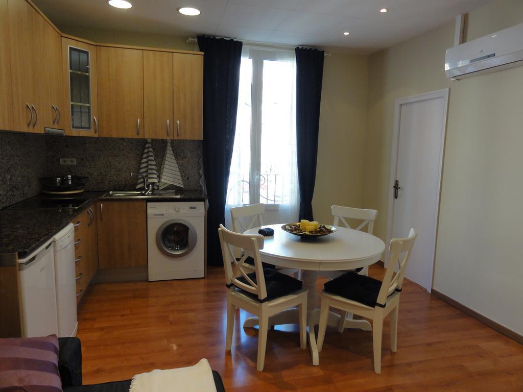 Apartamentos Barcelona - Iberia Екстер'єр фото